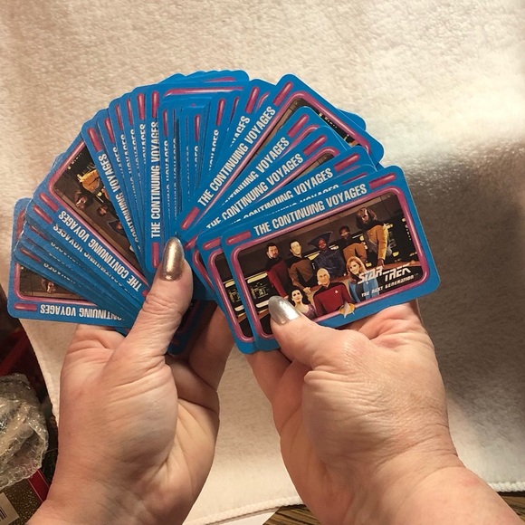 Star Trek the Next Generation playing cards in metal tin 108 cards - Picture 8 of 11